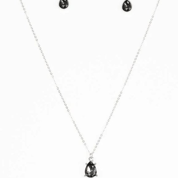 paparazzi Jewelry - Classy Classicist Silver Necklace